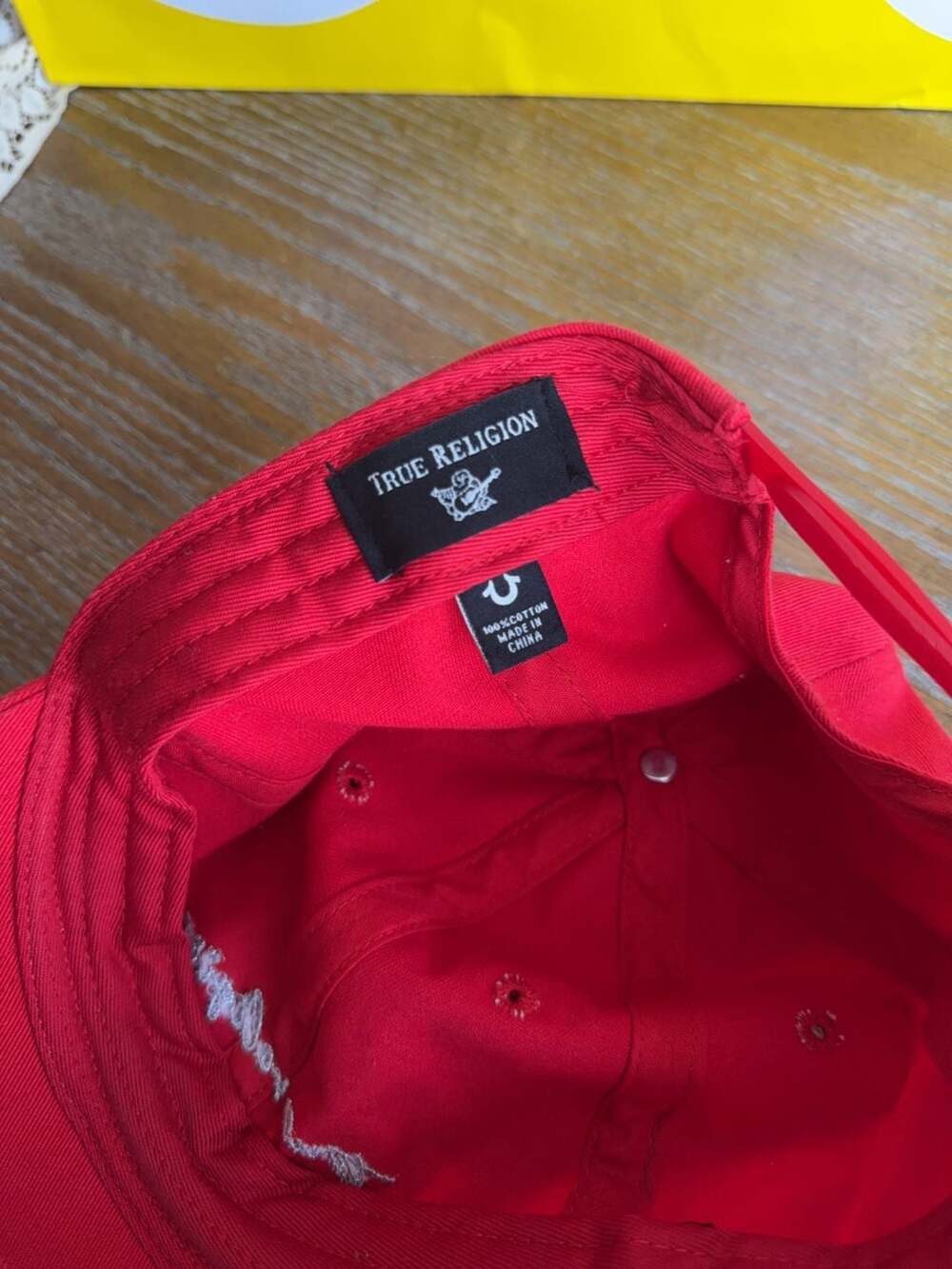 True Religion Script Logo Red Snapback Baseball Cap - Picture 2 of 4